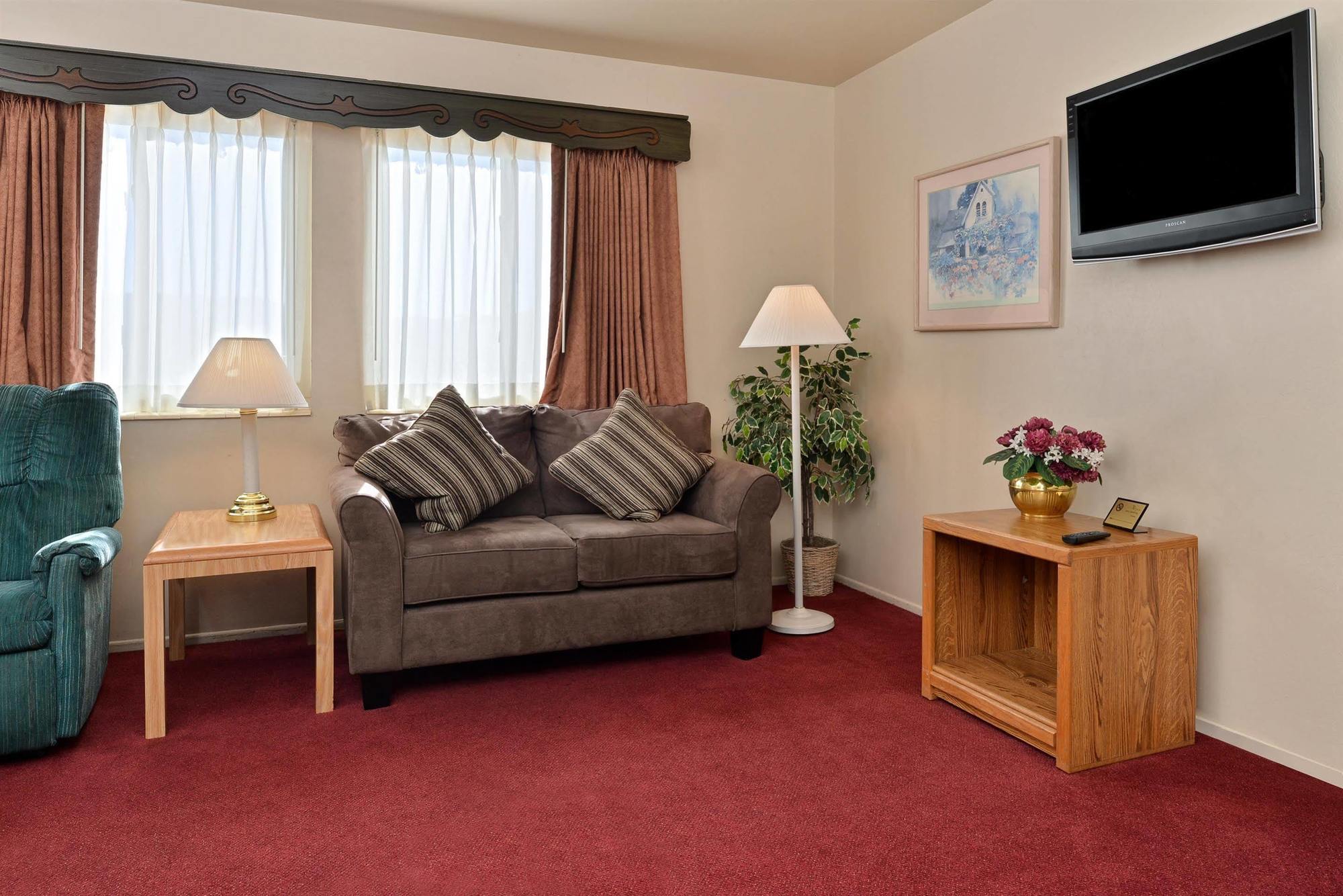Hotel Svendsgaard's Lodge- Americas Value & 2*
