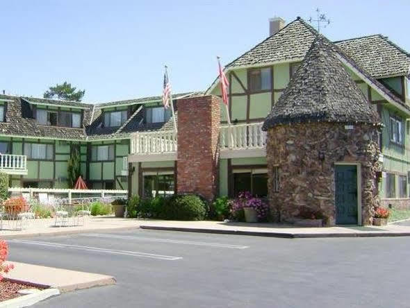 Svendsgaard's Lodge- Americas Value & 2* Solvang